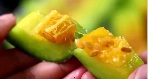 网红吃1000多的瓜,品味奢华美食之旅